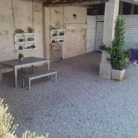 La Casa Bianca Apartment Roe ภายนอก รูปภาพ