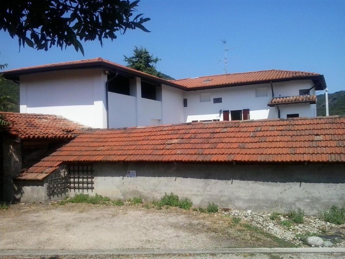 La Casa Bianca Apartment Roe ภายนอก รูปภาพ